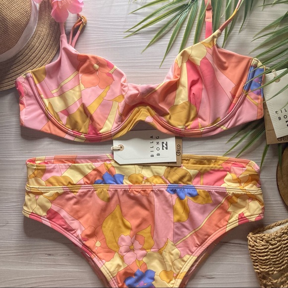 Billabong 🌼 Floral Underwire TopHigh Rise Skimpy Bikini Bottoms 🏝🦜👙